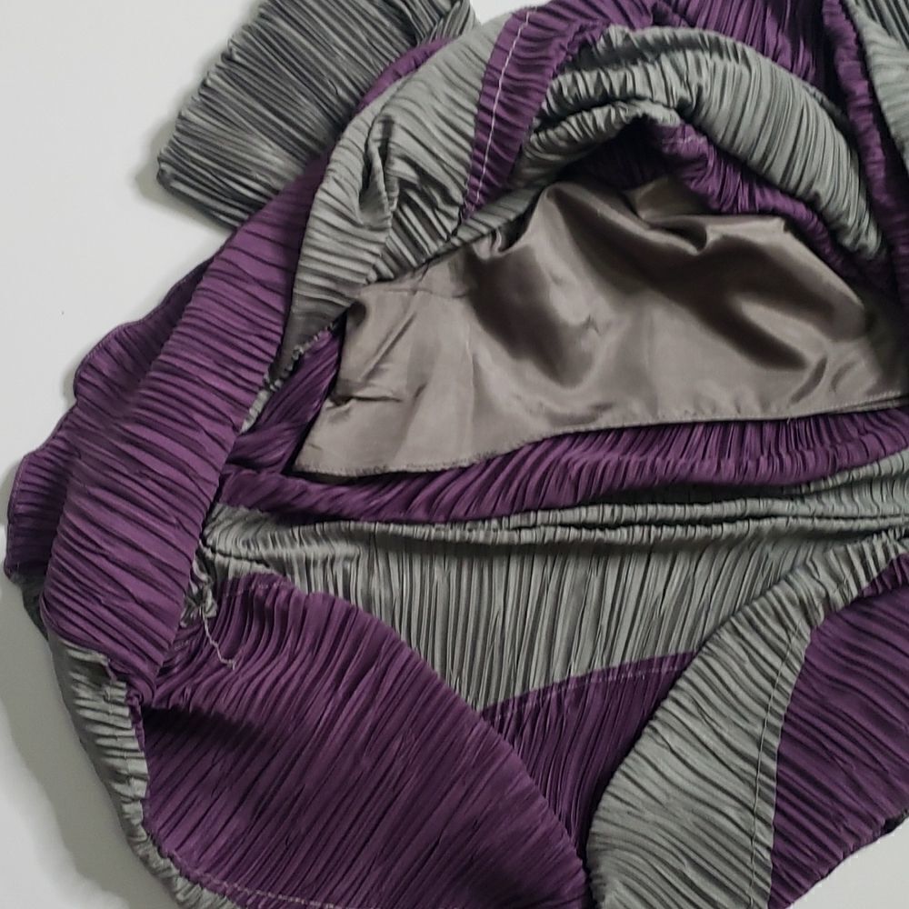 VINTAGE purple and silver gray Stripped balloon sleeves Crinkled Dress - Picture 8 of 9